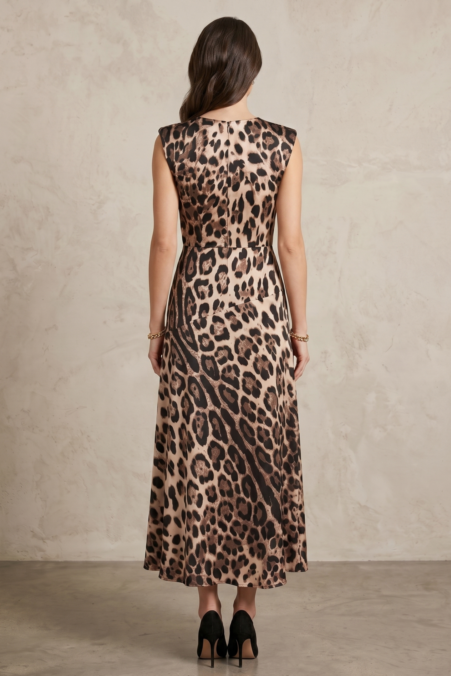 Asimetrik Yaka Saten Leopar Desenli Elbise | QUEENDA