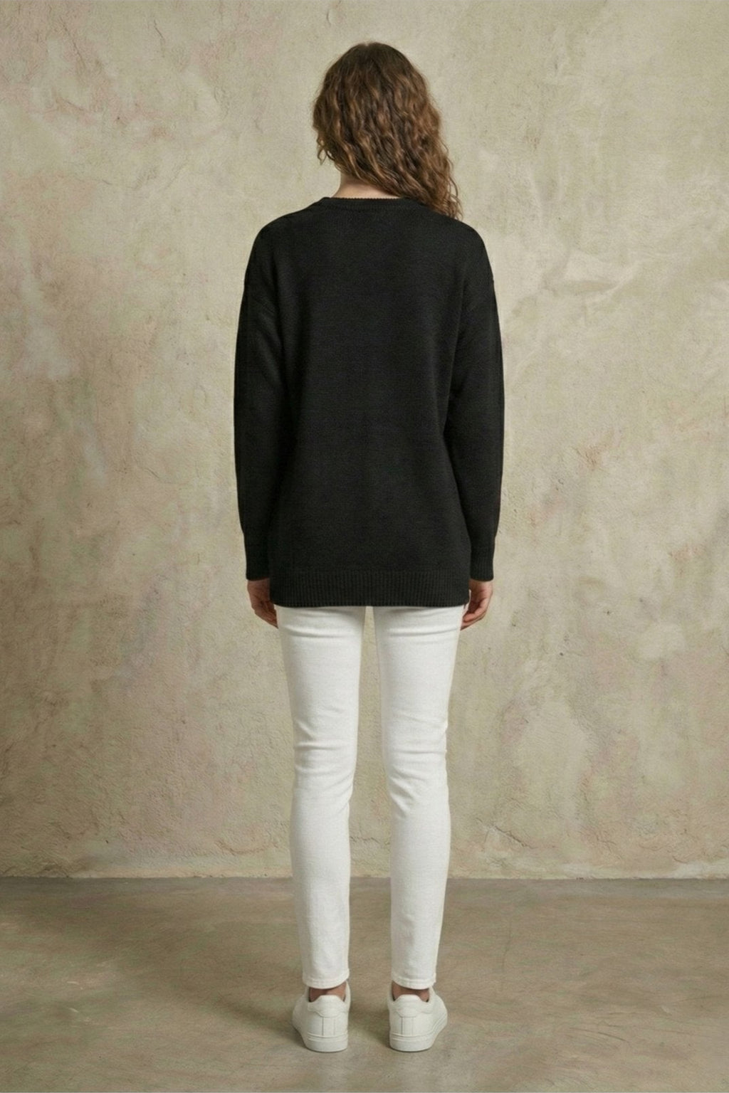 Kırmızı Fiyonk Motifli Siyah Oversize Triko Tunik Kazak | QUEENDA