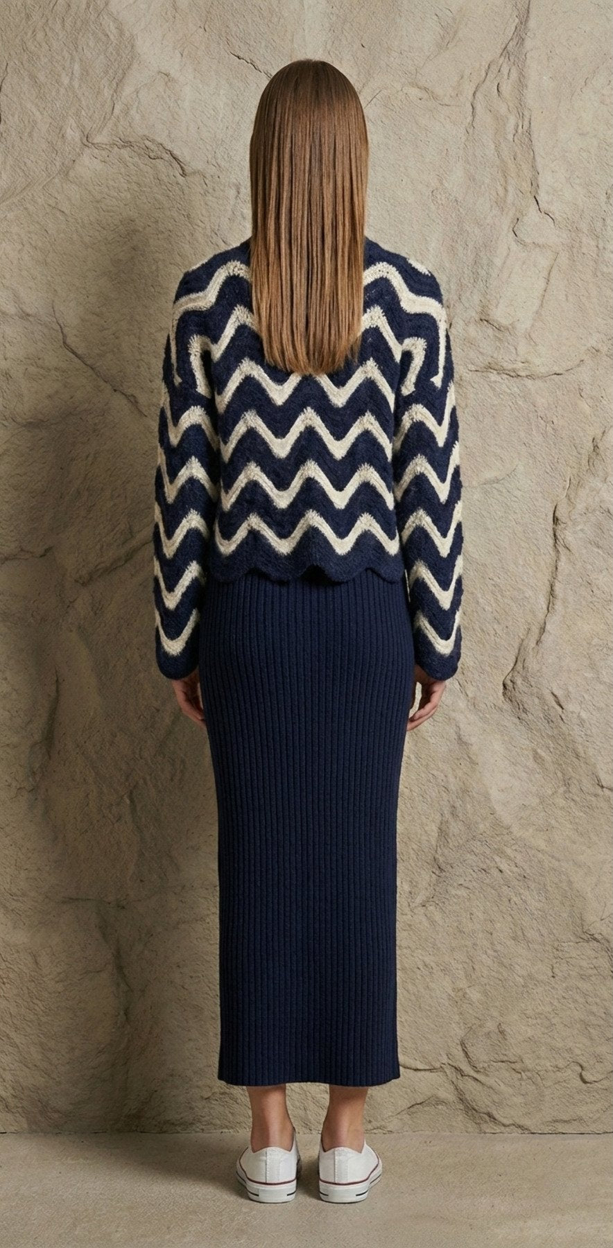 Dalgalı Desenli Triko Kazak ve Fitilli Askılı Midi Elbise İkili Takım | QUEENDA