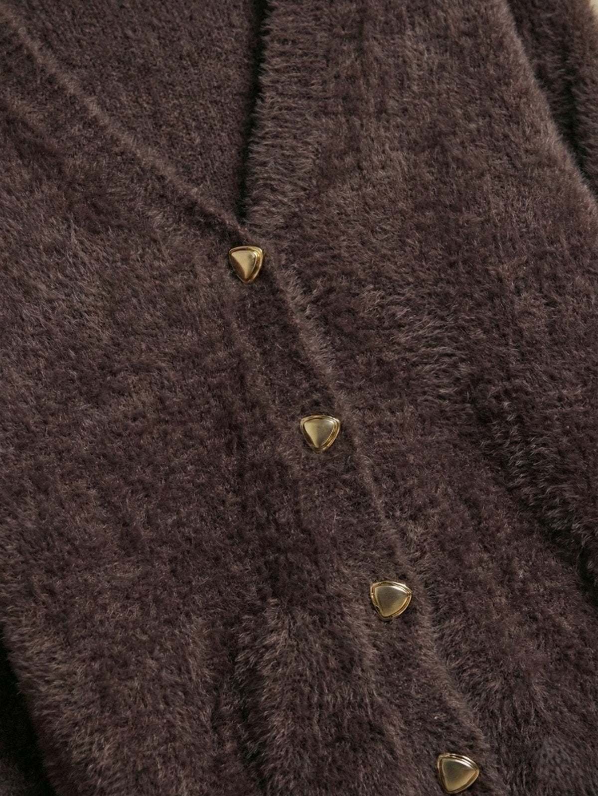 Kadın V Yaka Yumuşak Tüylü Düğmeli Triko Hırka | QUEENDA