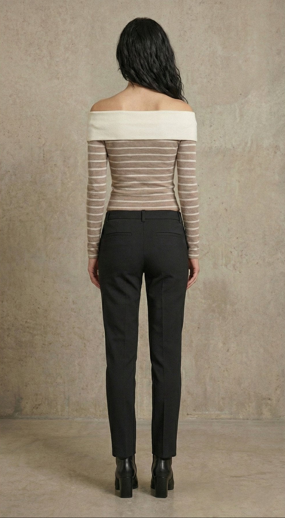 Kadın Off-The-Shoulder Çizgili Rib Triko Bluz | QUEENDA