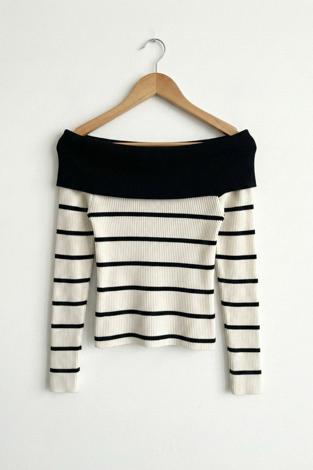 Kadın Off-the-shoulder Çizgili Rib Triko Bluz | QUEENDA