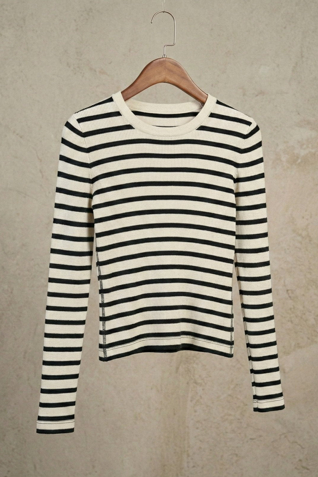 Kadın Parmak Geçmeli Çizgili Uzun Kollu Rib Bluz | QUEENDA