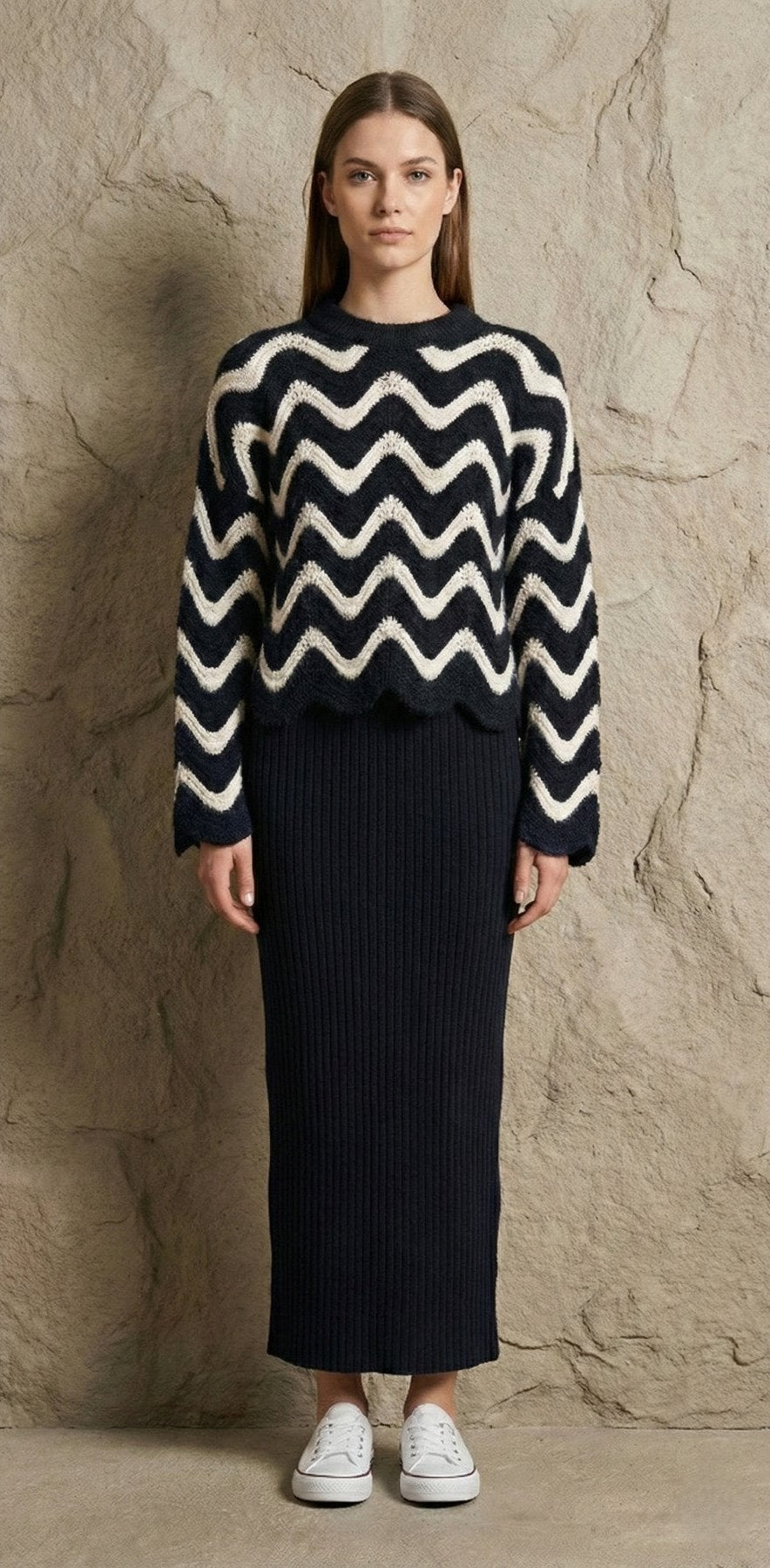 Dalgalı Desenli Triko Kazak ve Fitilli Askılı Midi Elbise İkili Takım | QUEENDA