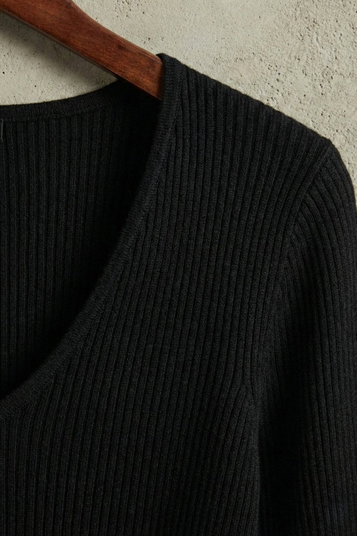 Kadın V Yaka Uzun Kollu Rib Basic Bluz | QUEENDA